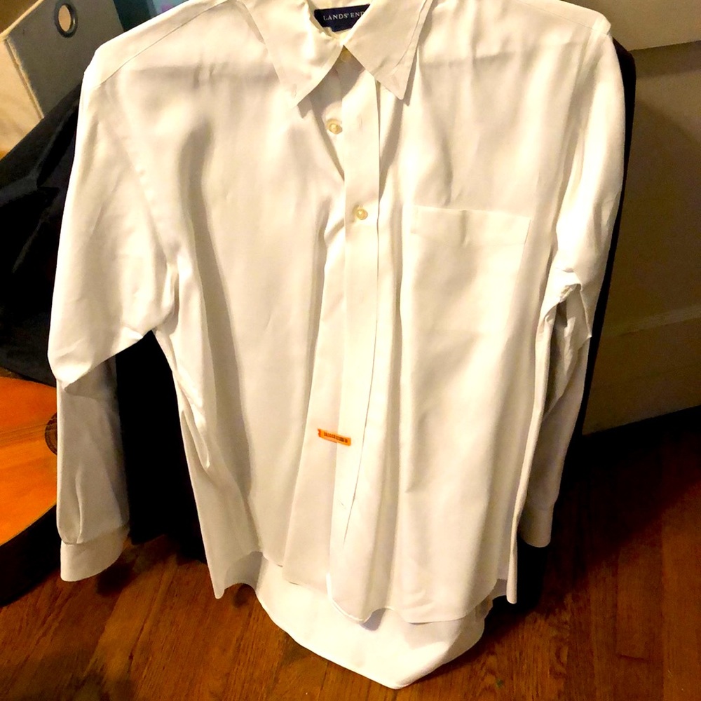 White dress shorty never worn and starched lands end